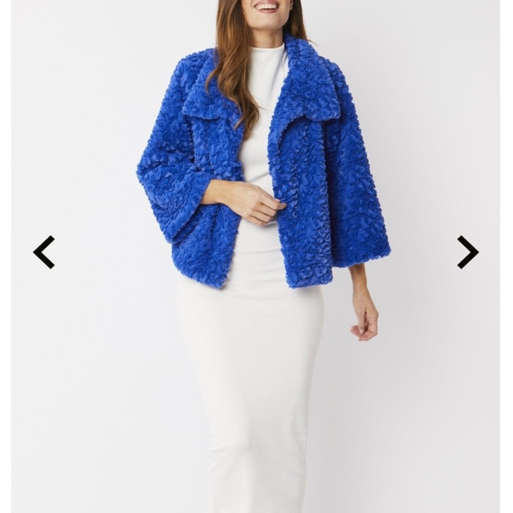 JAYLEY FAUX FUR SOFT FUZZY SWEATER ONE SIZE BRIGHT BLUE